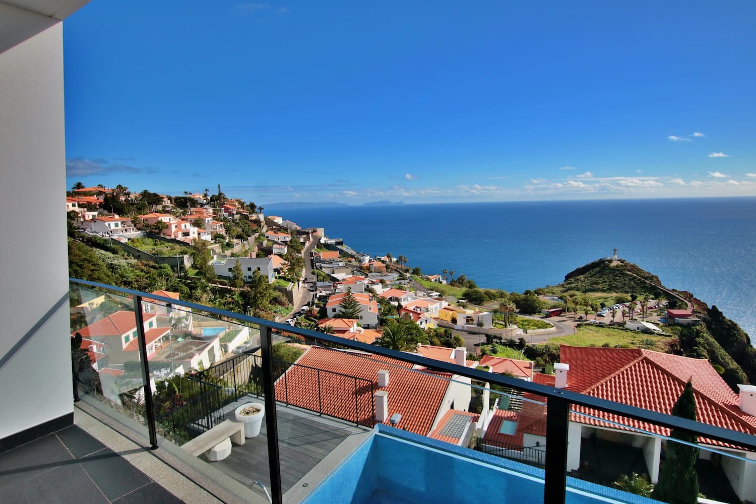 CRISTO REI VIEW AND OCEAN